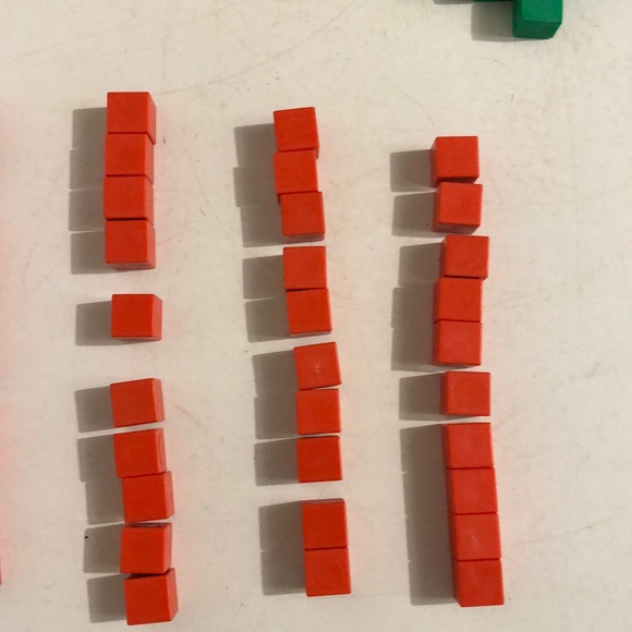 Base Ten blocks - rods and units (cubes) - Picture 4 of 5